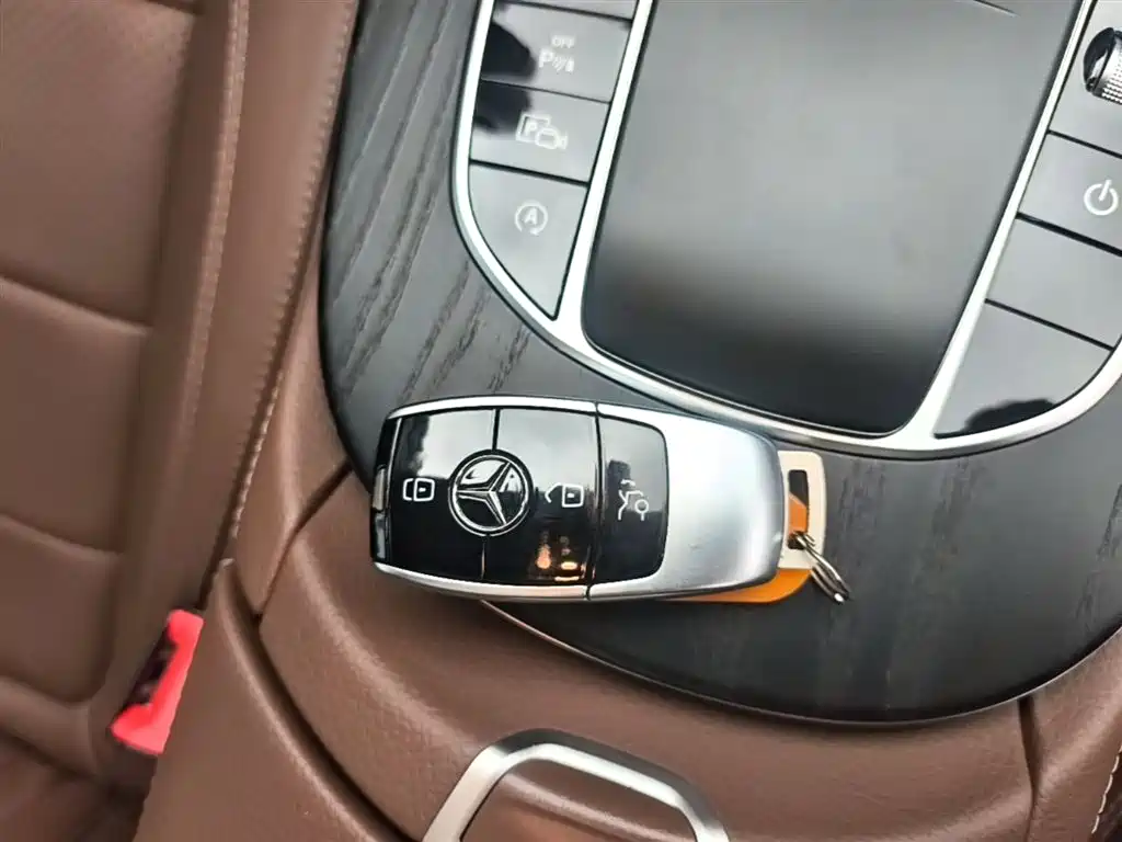 Mercedes-Benz E-Class 2020 Facelift E 300 L Sport Fashion фото 9