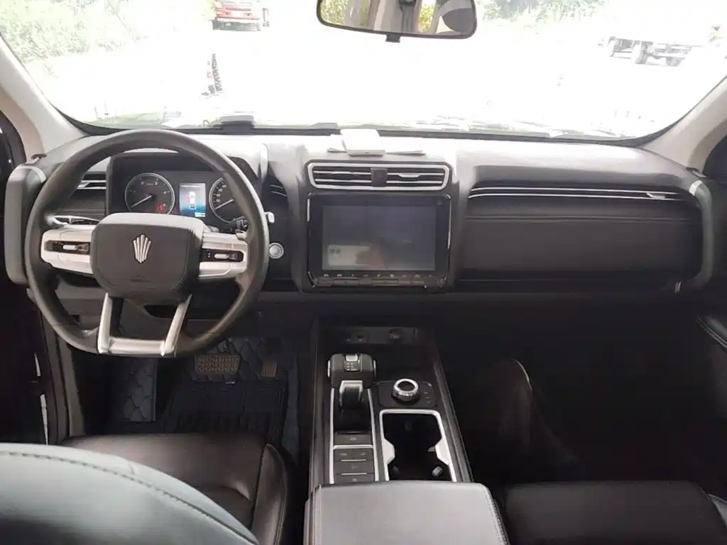 Jiangling Dadao 2024 2023 All-rounder 2.3T Diesel Automatic 4WD Long Wheelbase Comfort Edition