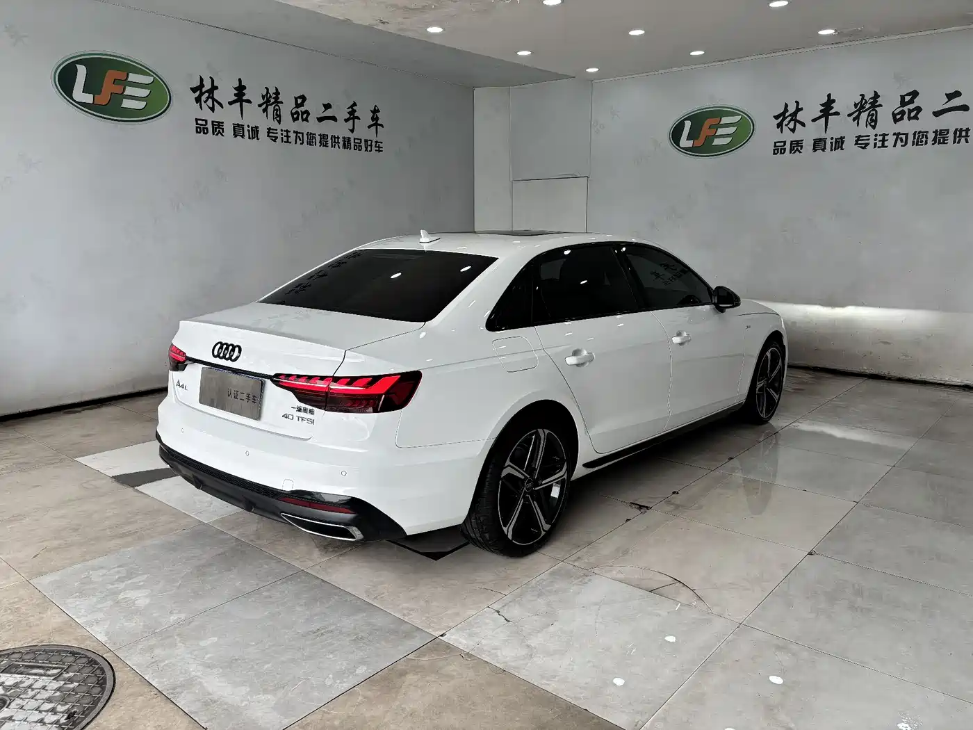 Audi A4L 2024 40 TFSI Luxury Dynamic фото 8