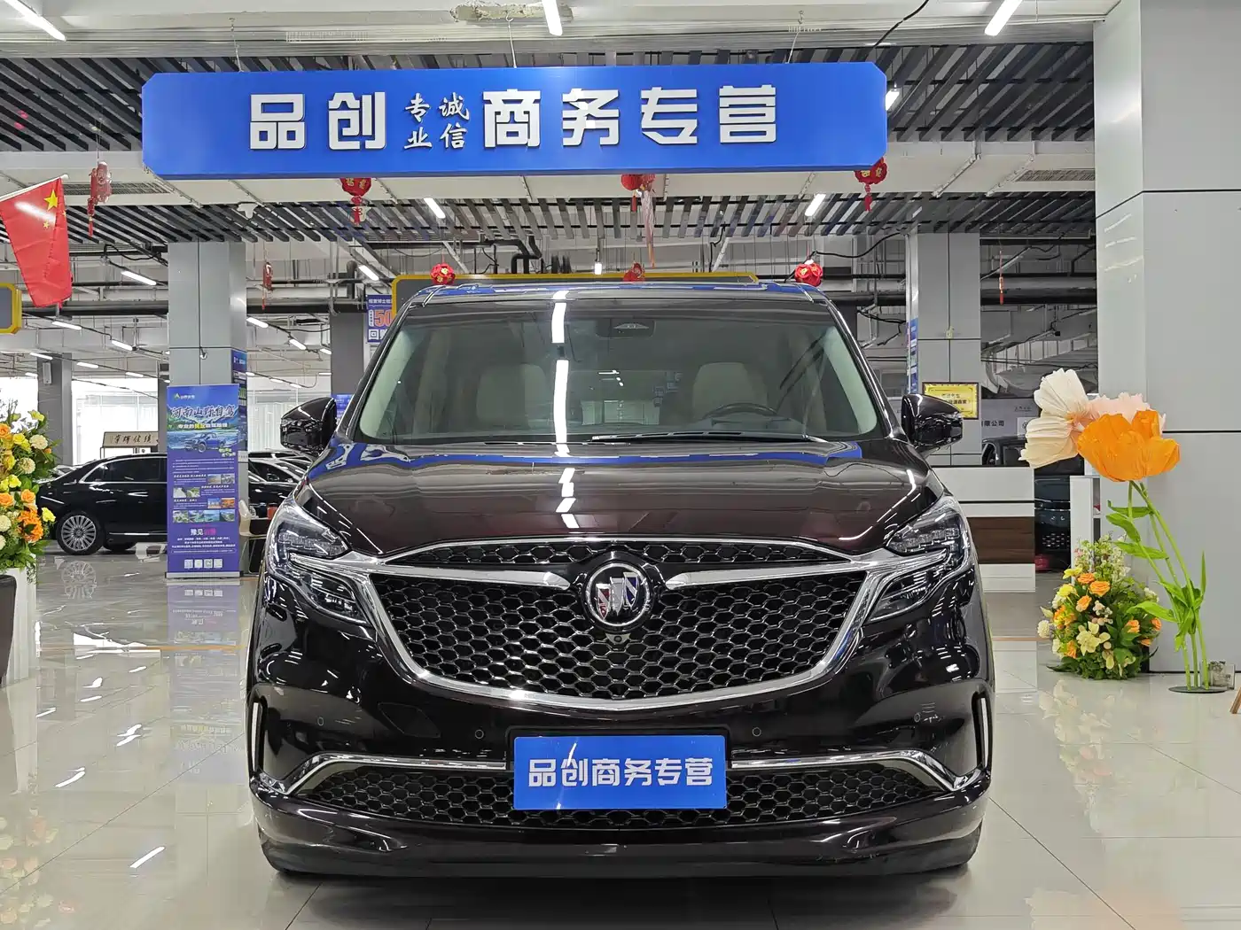 Buick GL8 2021 Avenir Aivia 6-Seater Elite Edition фото 2