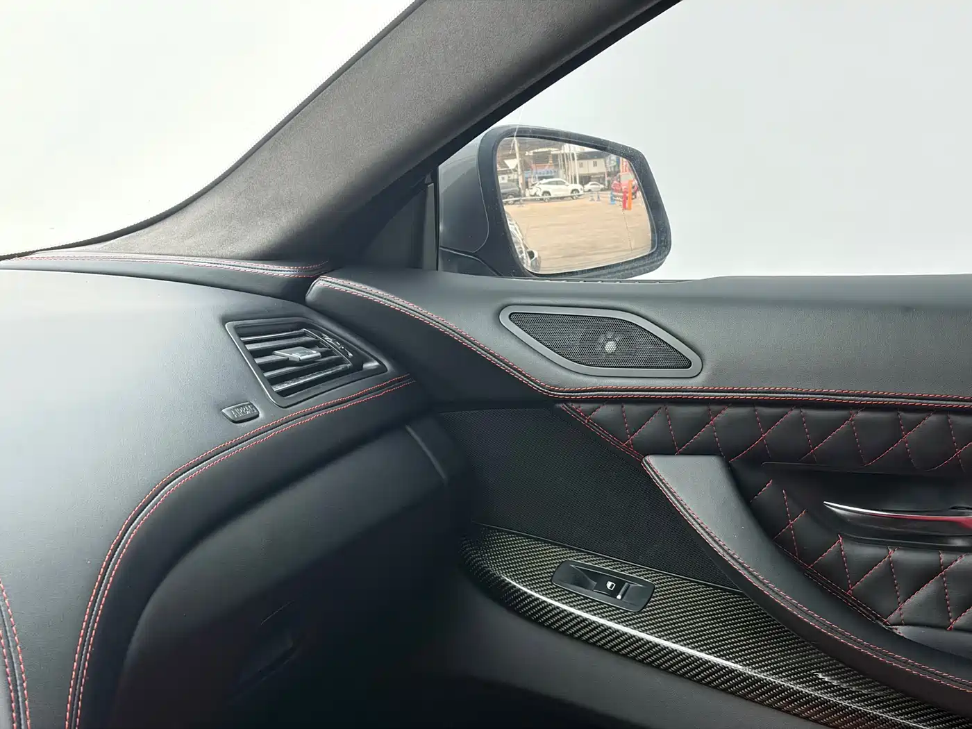 BMW 6 Series 2012 640i Coupe фото 7