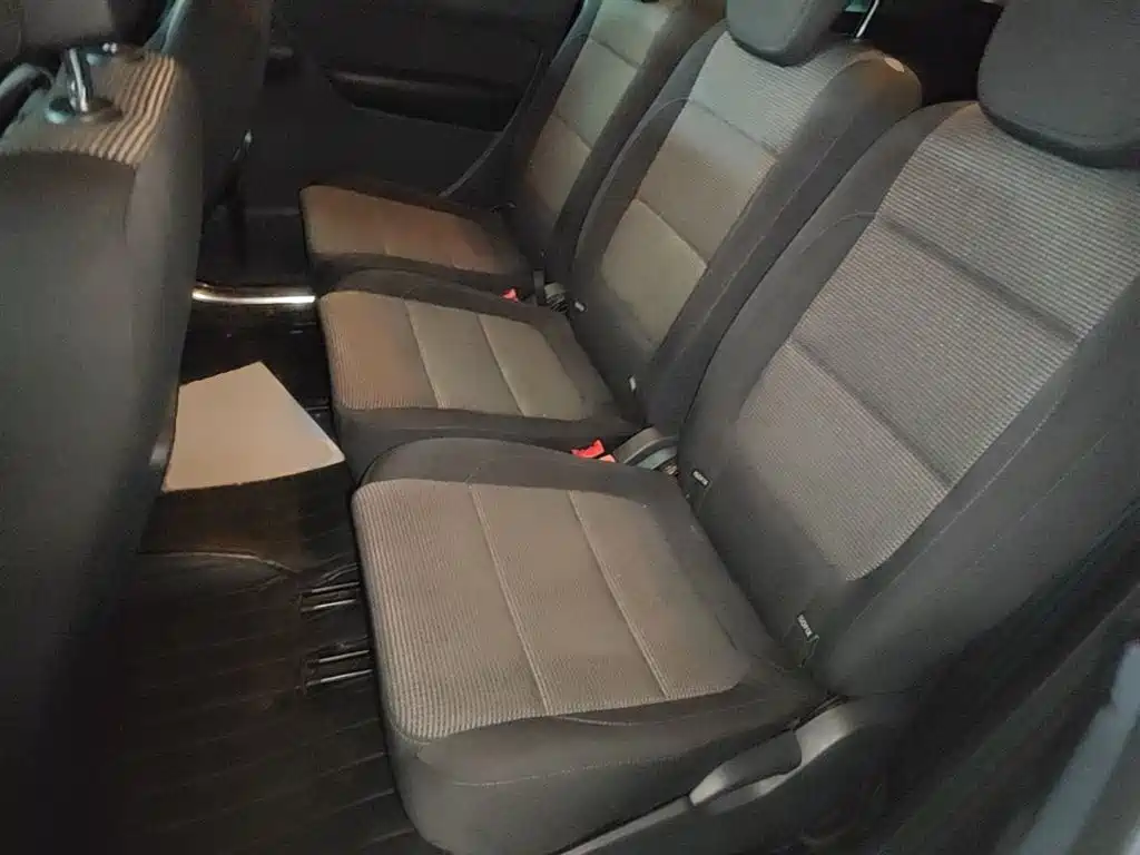 Volkswagen Sharan 2014 2.0TSI Standard фото 17