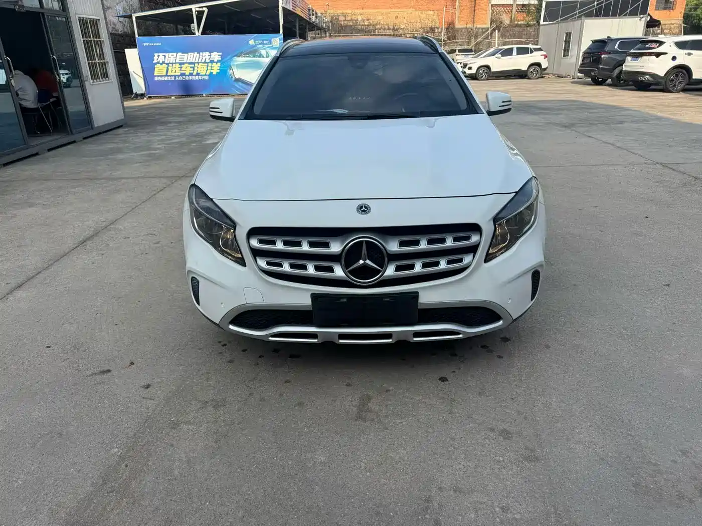 Mercedes-Benz GLA 2018 GLA 200 Dynamic фото 2