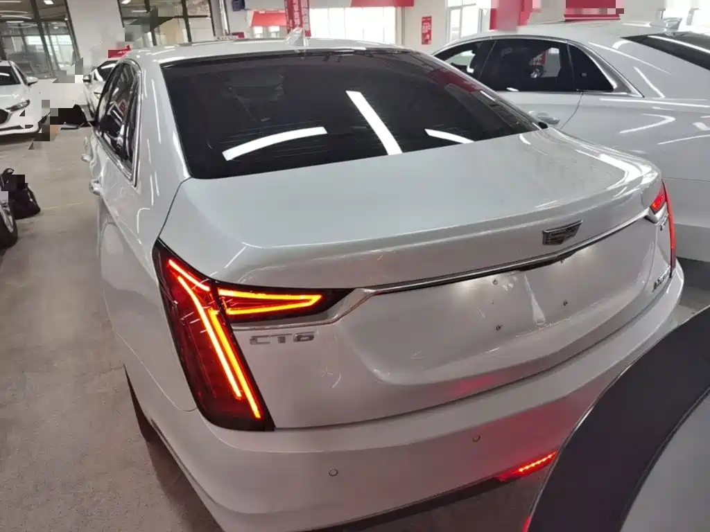 Cadillac CT6 2023 2022 28T Luxury