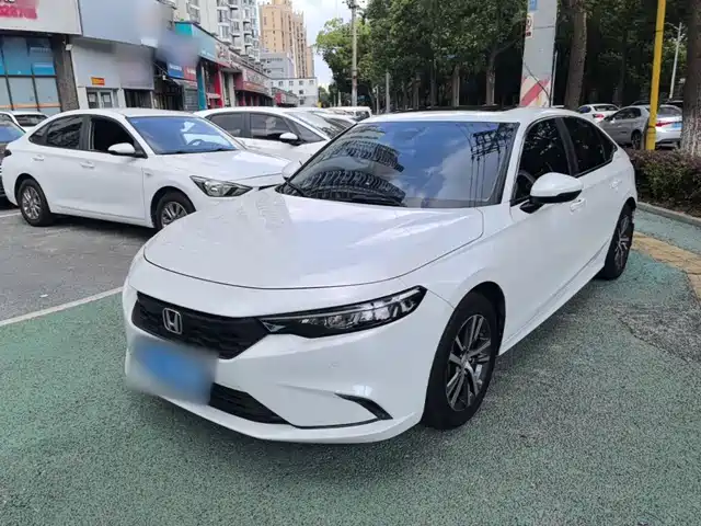 Honda Integra 240TURBO CVT, Техно