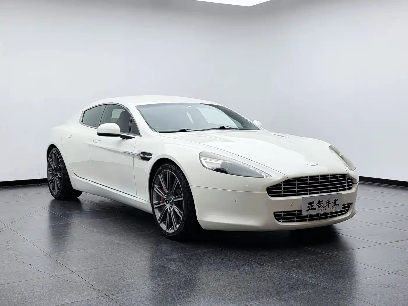 Aston Martin Rapide 2011 2010 6.0L