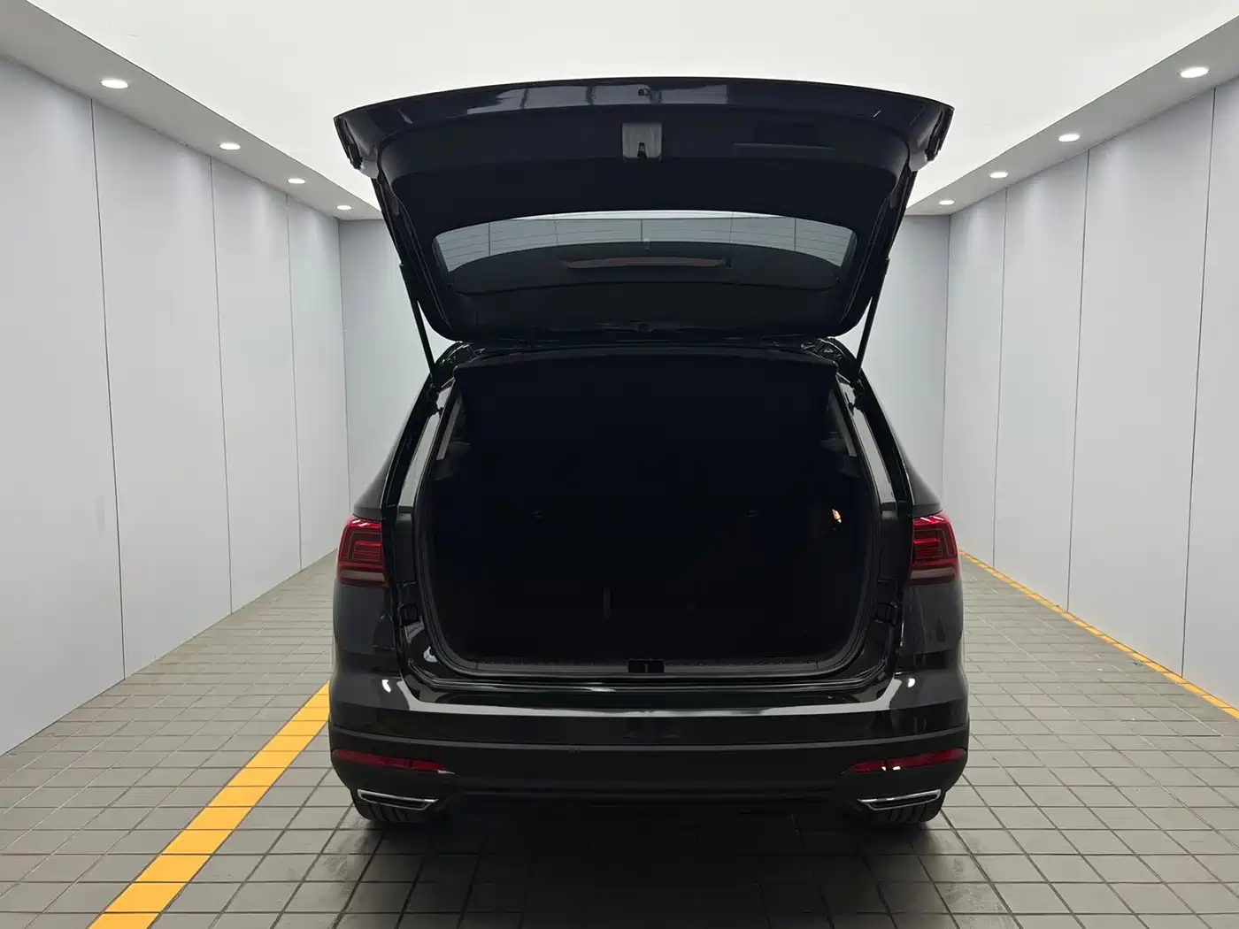 Volkswagen Tharu, миниатюра 19