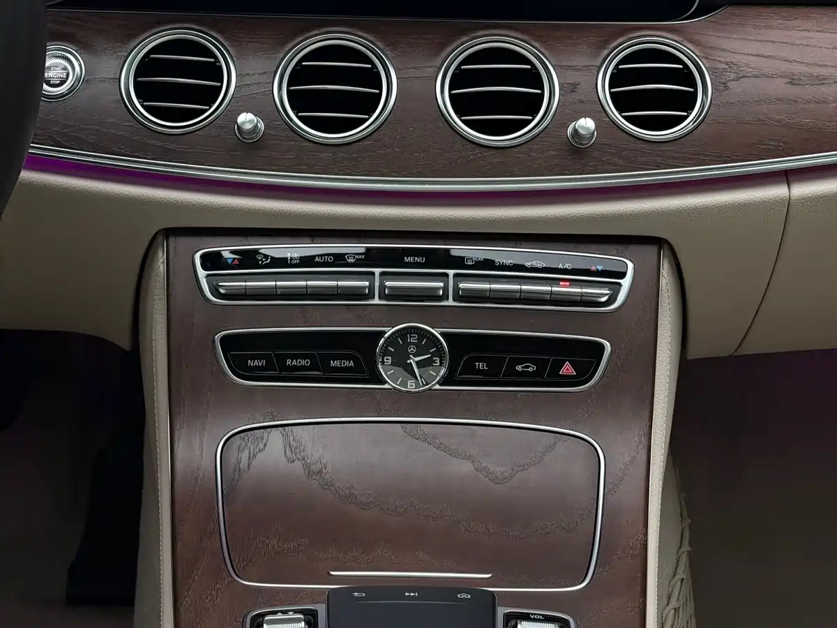 Mercedes-Benz E-Class 2019 Facelift E 300 L Luxury фото 15