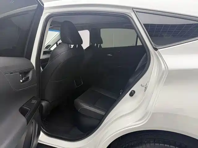 Фото 8 - Toyota Venza
