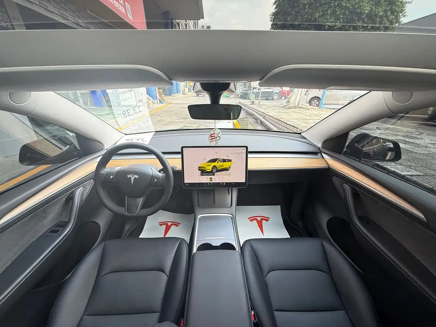 Фото 7 - Tesla Model Y