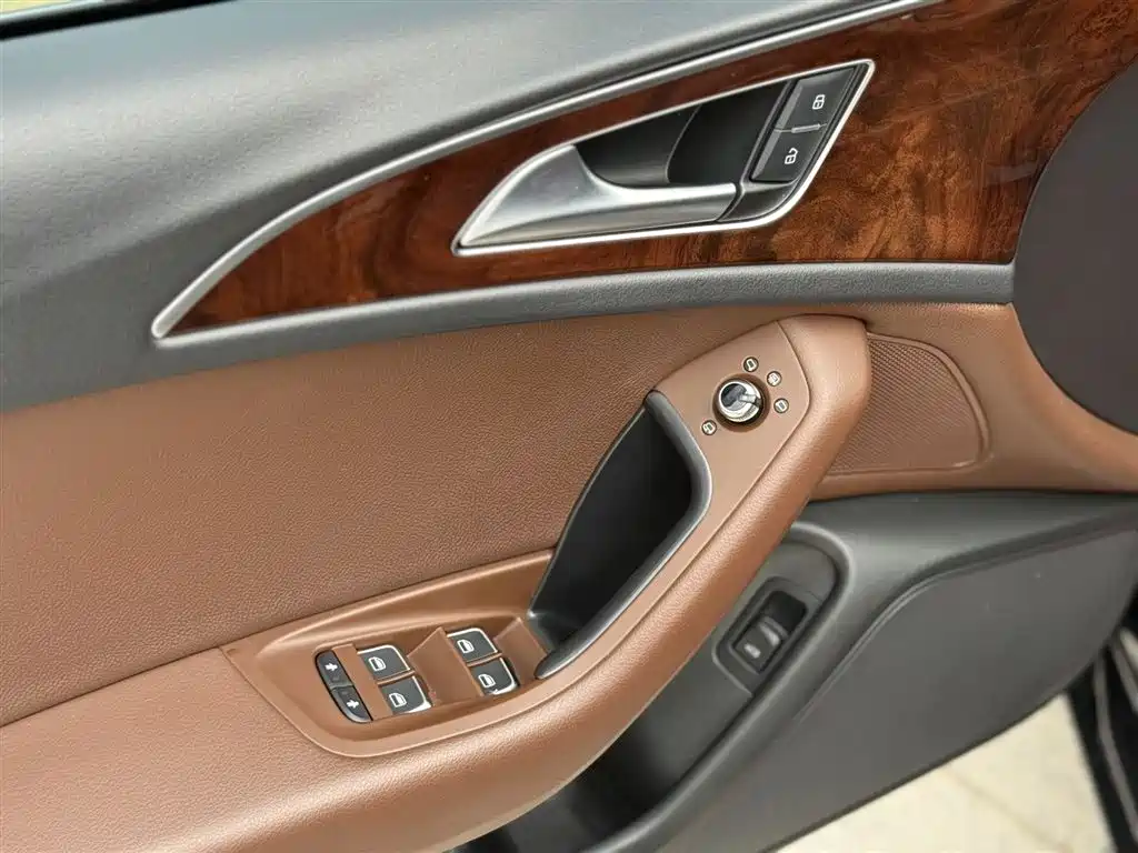 Audi A6L 2015 30 FSI Millionth Anniversary Comfort Enjoyment Type фото 5