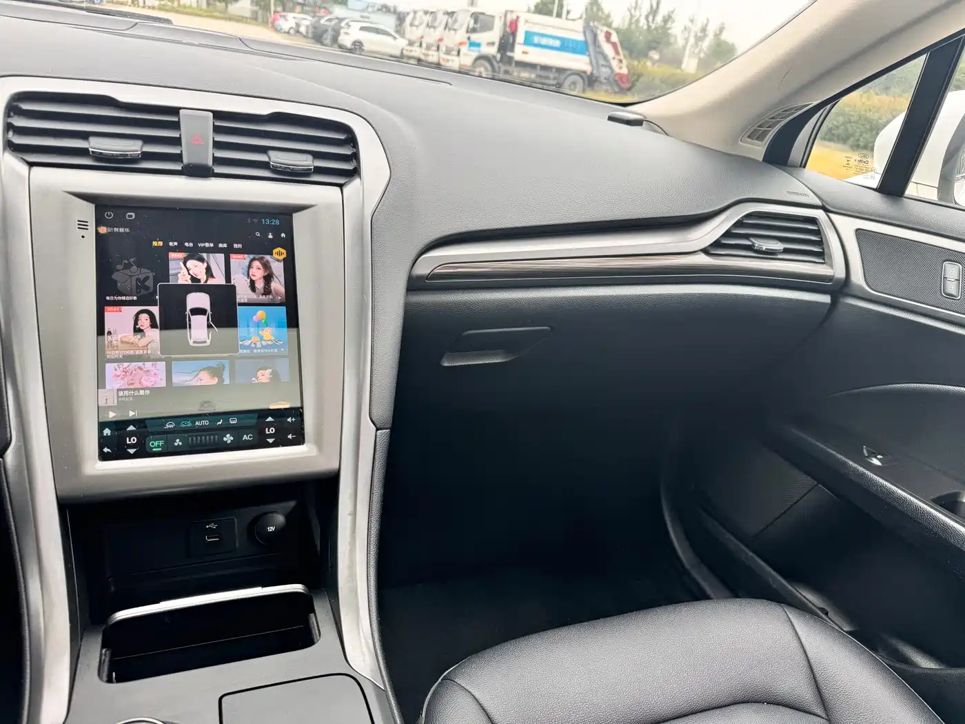 FORD MONDEO