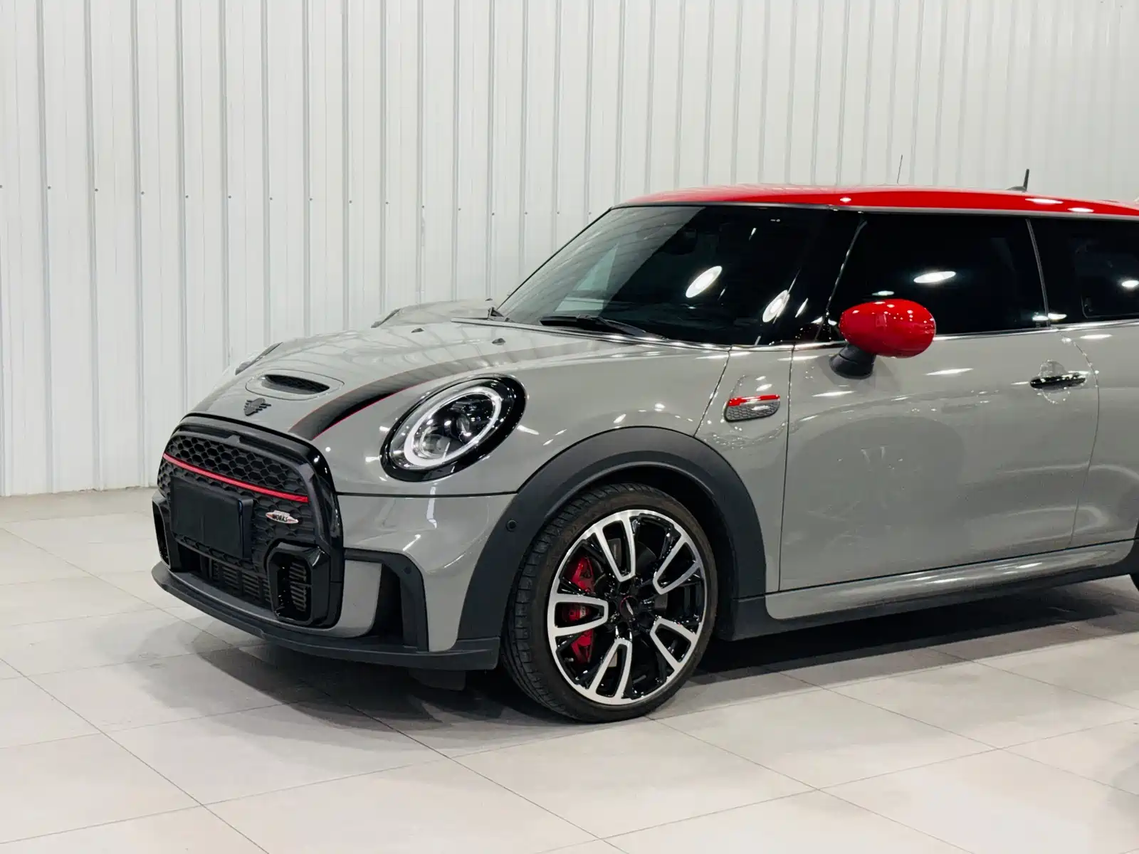 Фото 2 - MINI JCW