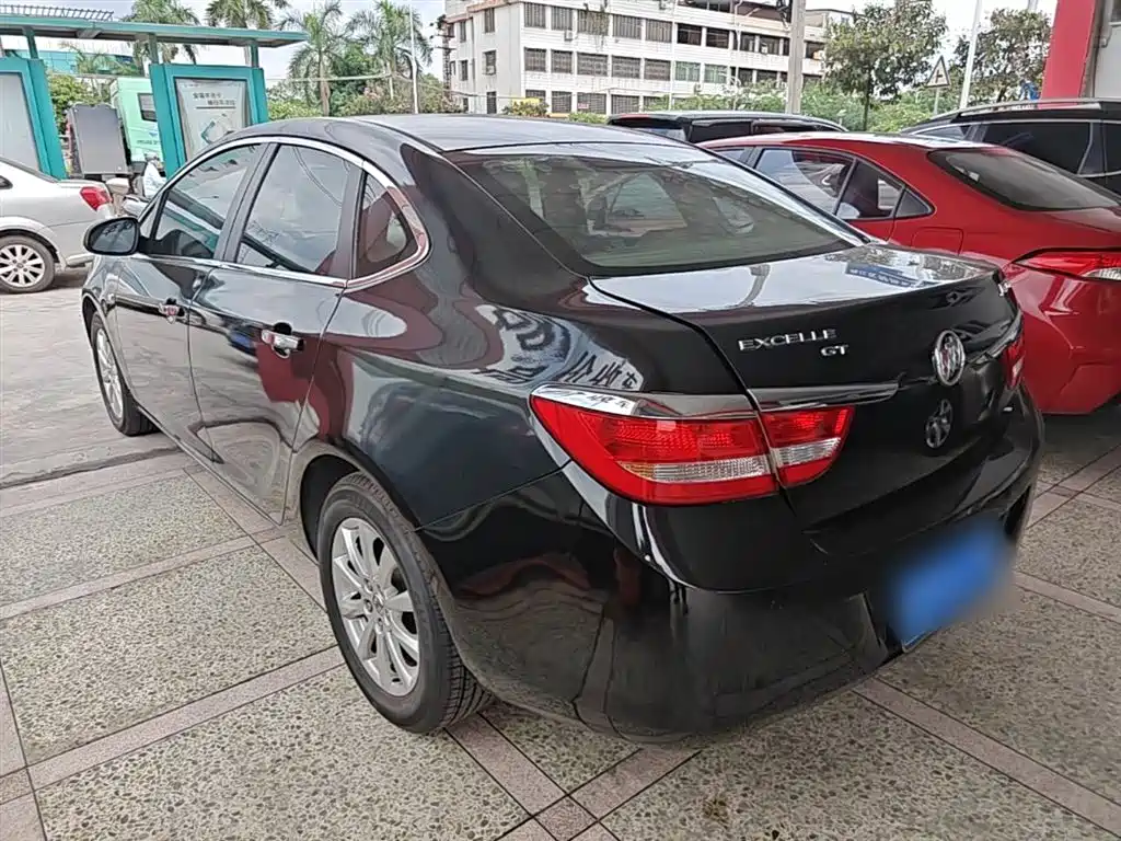 Buick Excelle 2013 GT 1.6L Automatic Fashion Edition фото 5