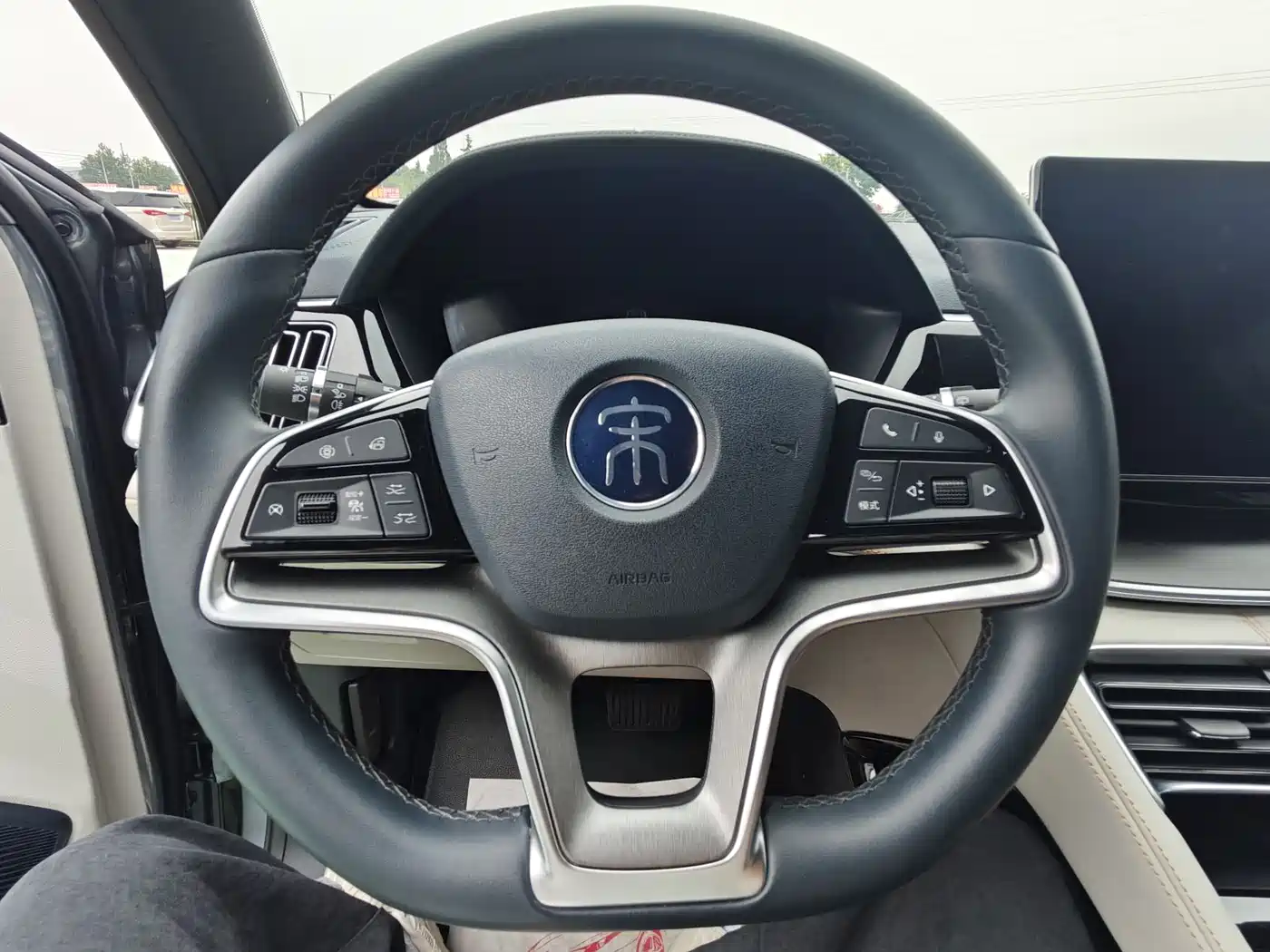 BYD Song PLUS PHEV 2021 DM-i 110KM Flagship PLUS фото 7