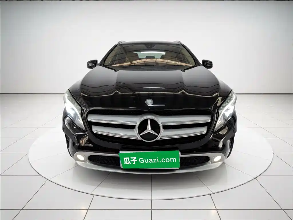 Mercedes-Benz GLA 2016 GLA 220 4MATIC Fashion фото 3