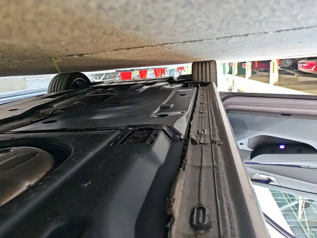 Фото 22 - Volkswagen Passat