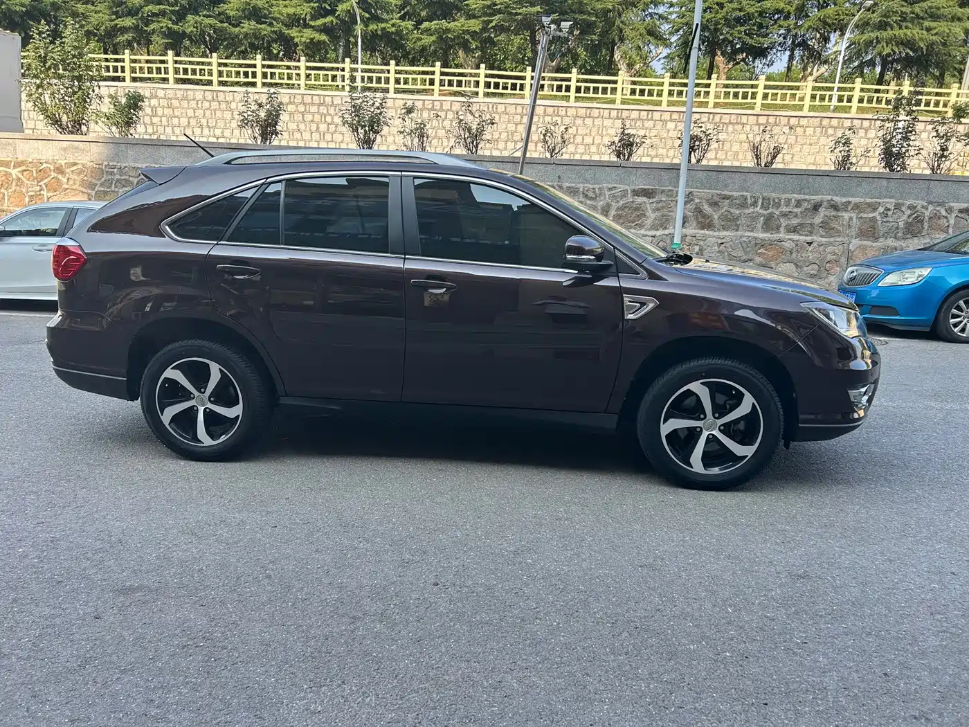 BYD S7 2015 2015 2.0T Automatic Premium