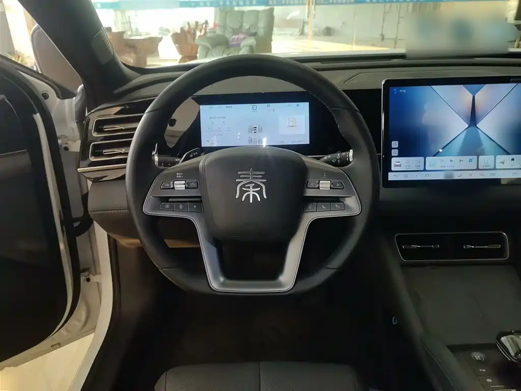 BYD Qin L 2025 DM-i Smart Drive Edition 120KM Surpassing фото 7