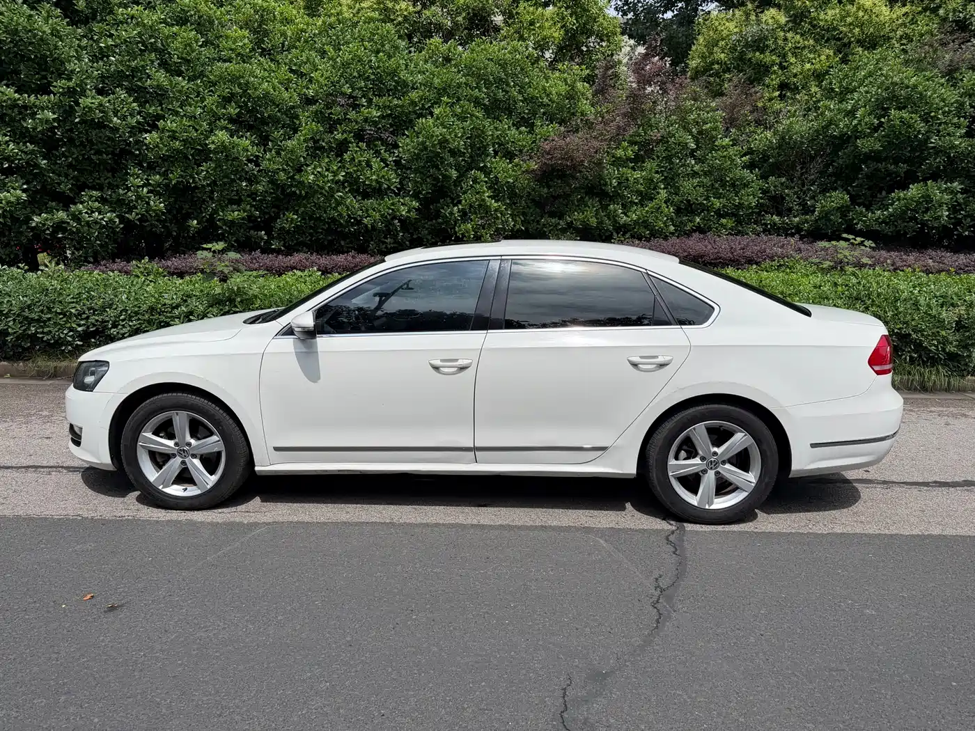 Volkswagen Passat 2013 1.8TSI DSG Yuzun фото 4