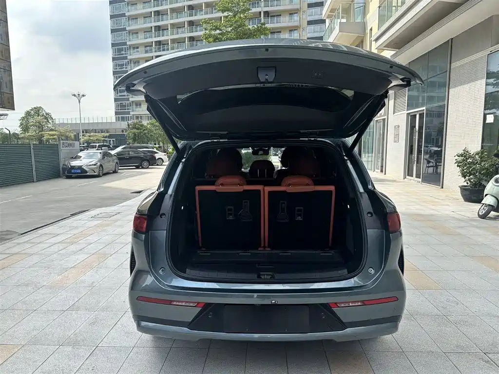 BYD Tang L 2025 DM 175KM Drone Player Edition фото 20