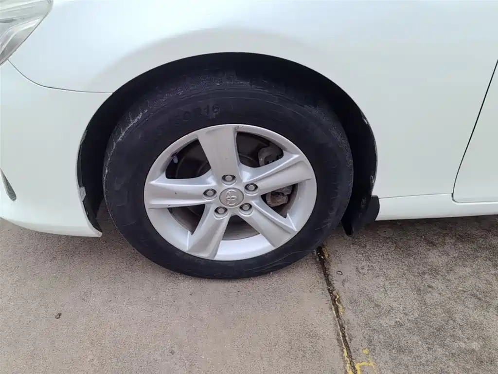 Toyota Reiz 2013 2.5S Elite Edition фото 23