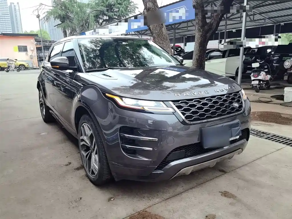 Land Rover Range Rover Evoque 2023 Range Rover Evoque L 249PS Luxury Edition фото 4