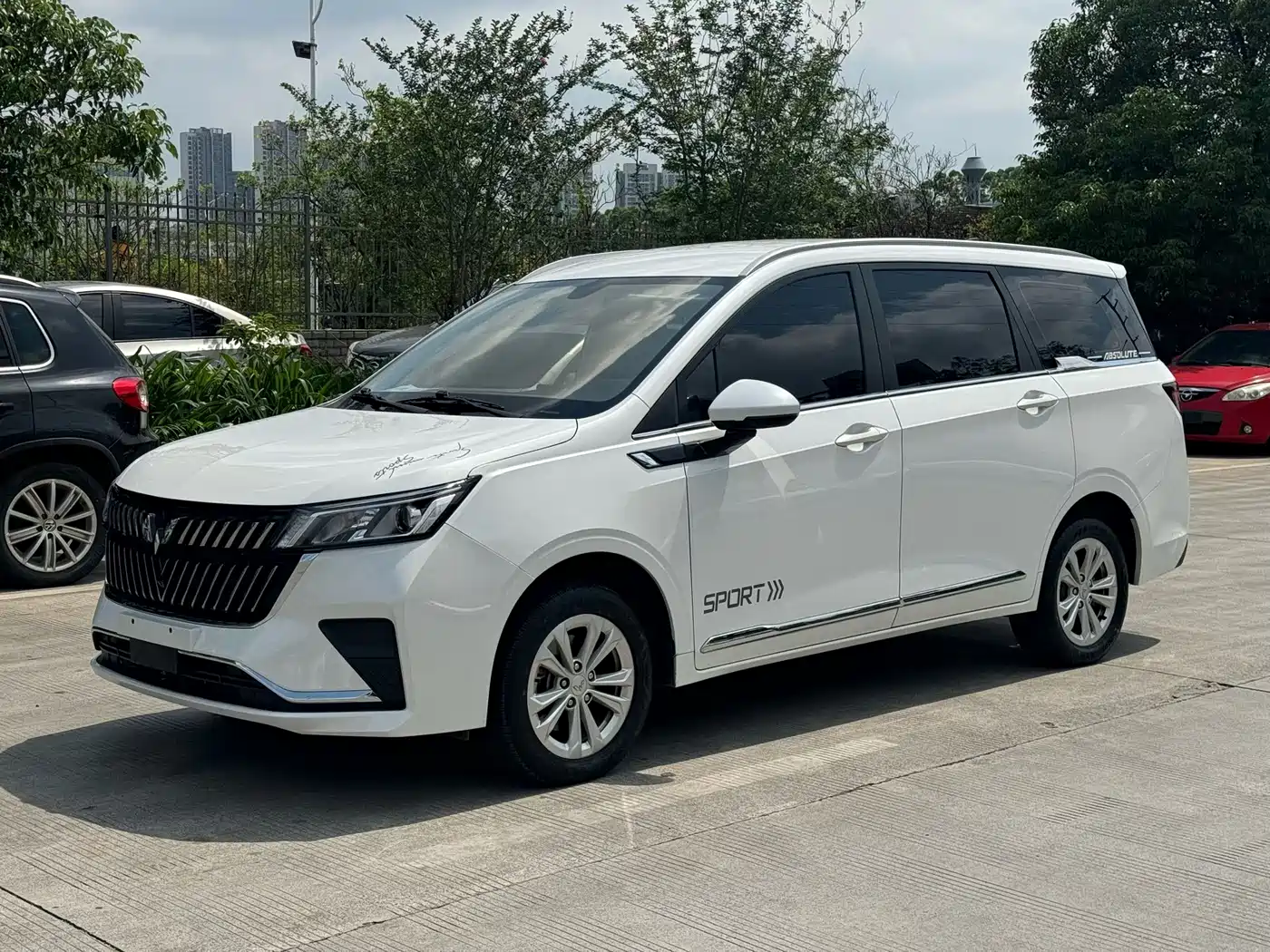 WULING AUTOMOBILE WULING JIACHEN