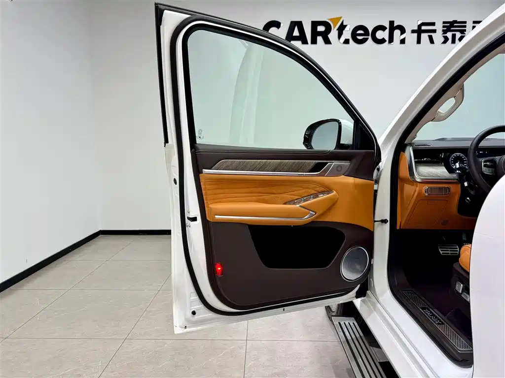 Tank 500 2022 3.0T Business Edition Zaojing 5-Seater фото 16