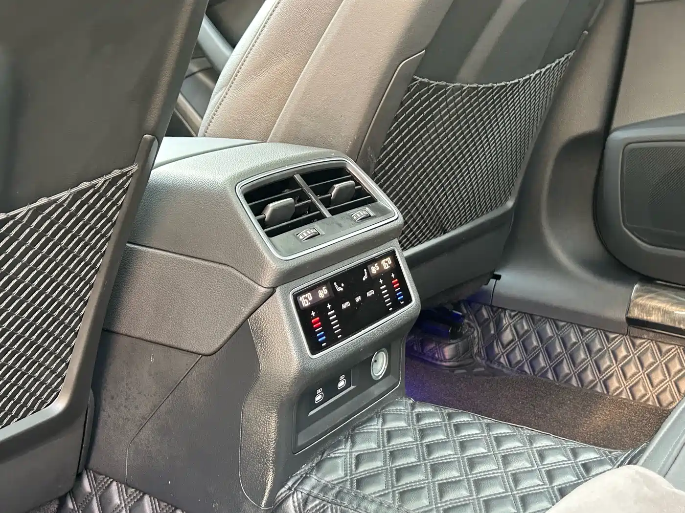 Audi A6L 2024 45 TFSI quattro Premium Dynamic фото 5
