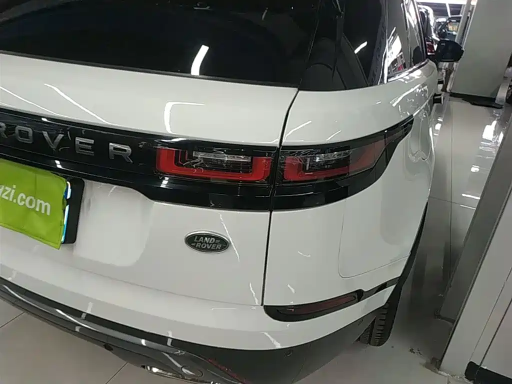 Land Rover Range Rover Velar 2018 P380 R-DYNAMIC SE фото 8