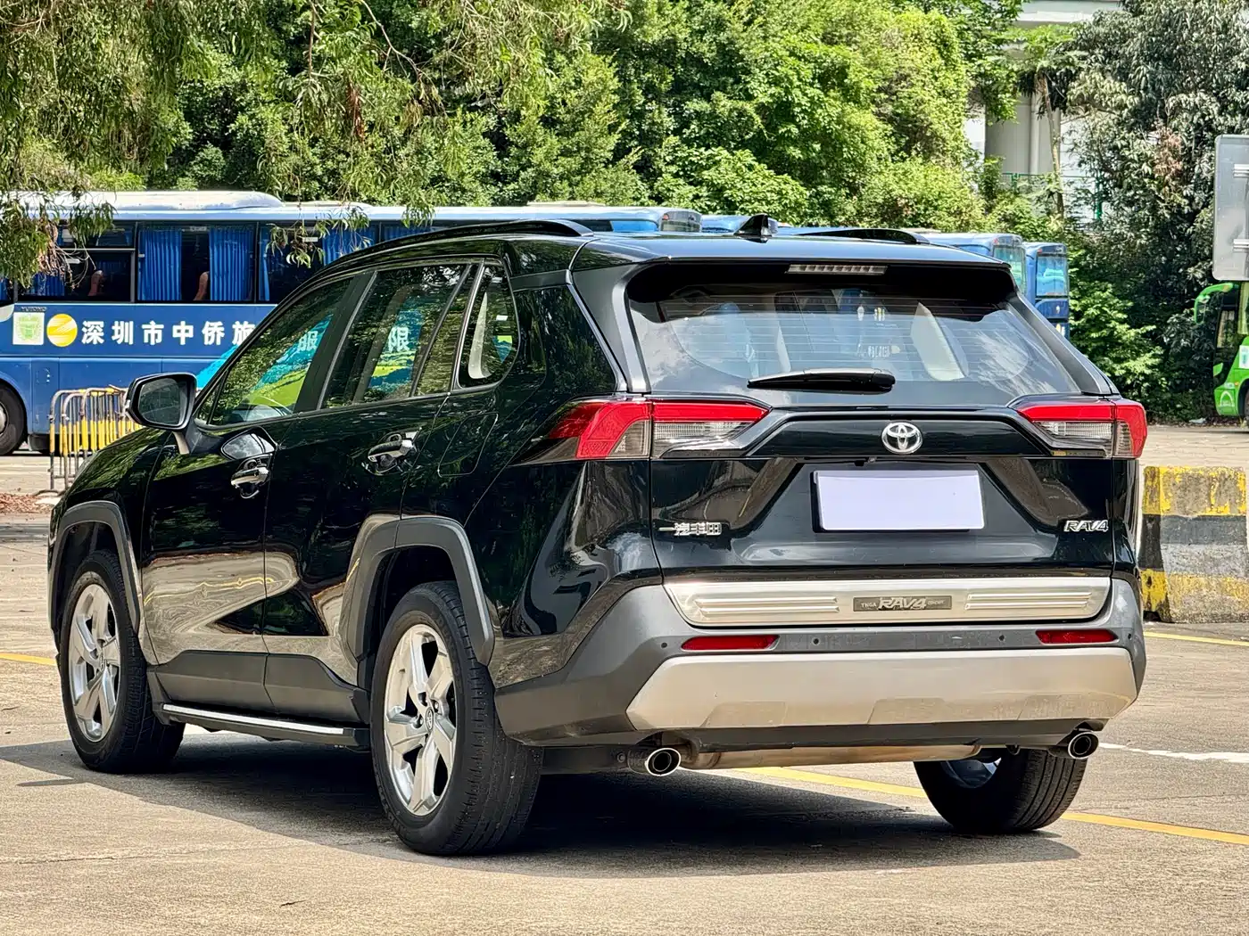 Toyota RAV4 Rongfang 2022 2.0L CVT 2WD Trend Edition фото 18