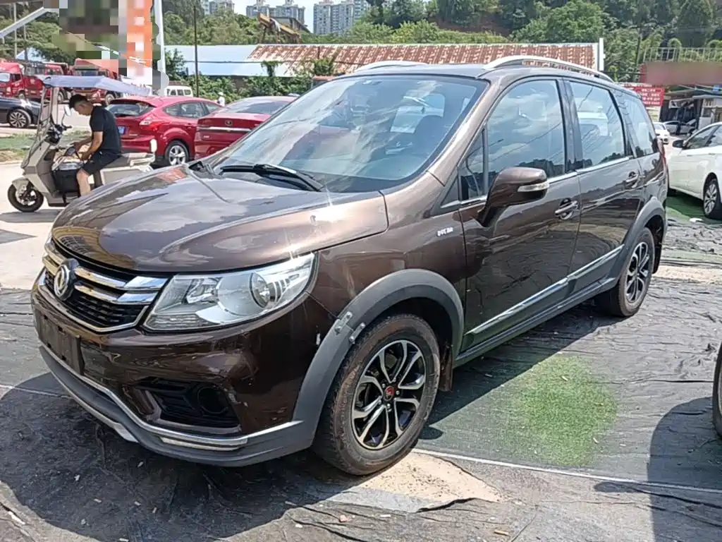 Dongfeng Fengxing Joyear X3 2018 2017 1.5L Manual Comfort