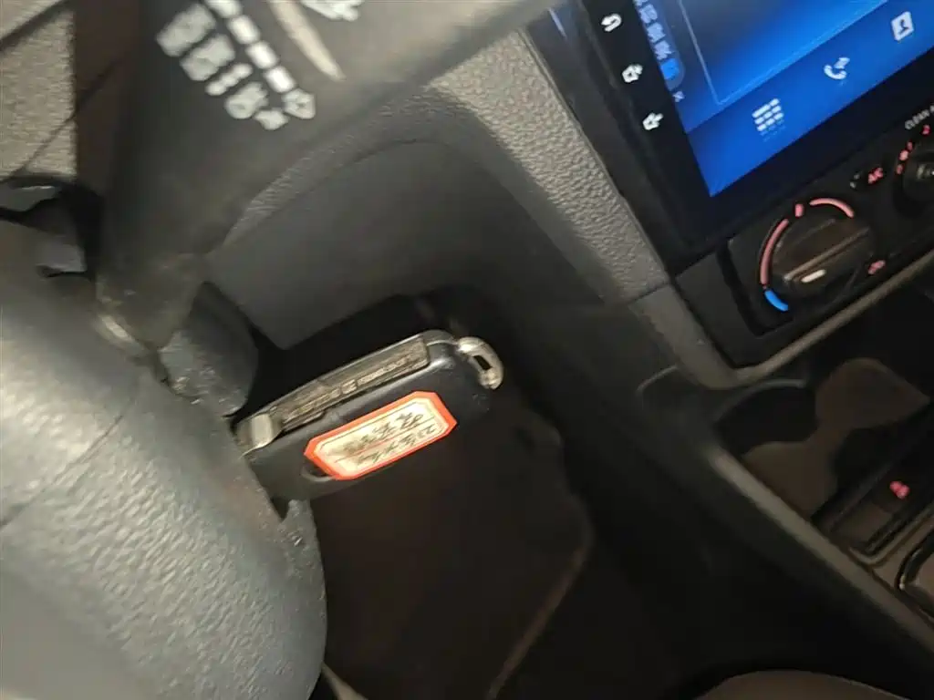 VOLKSWAGEN SANTANA