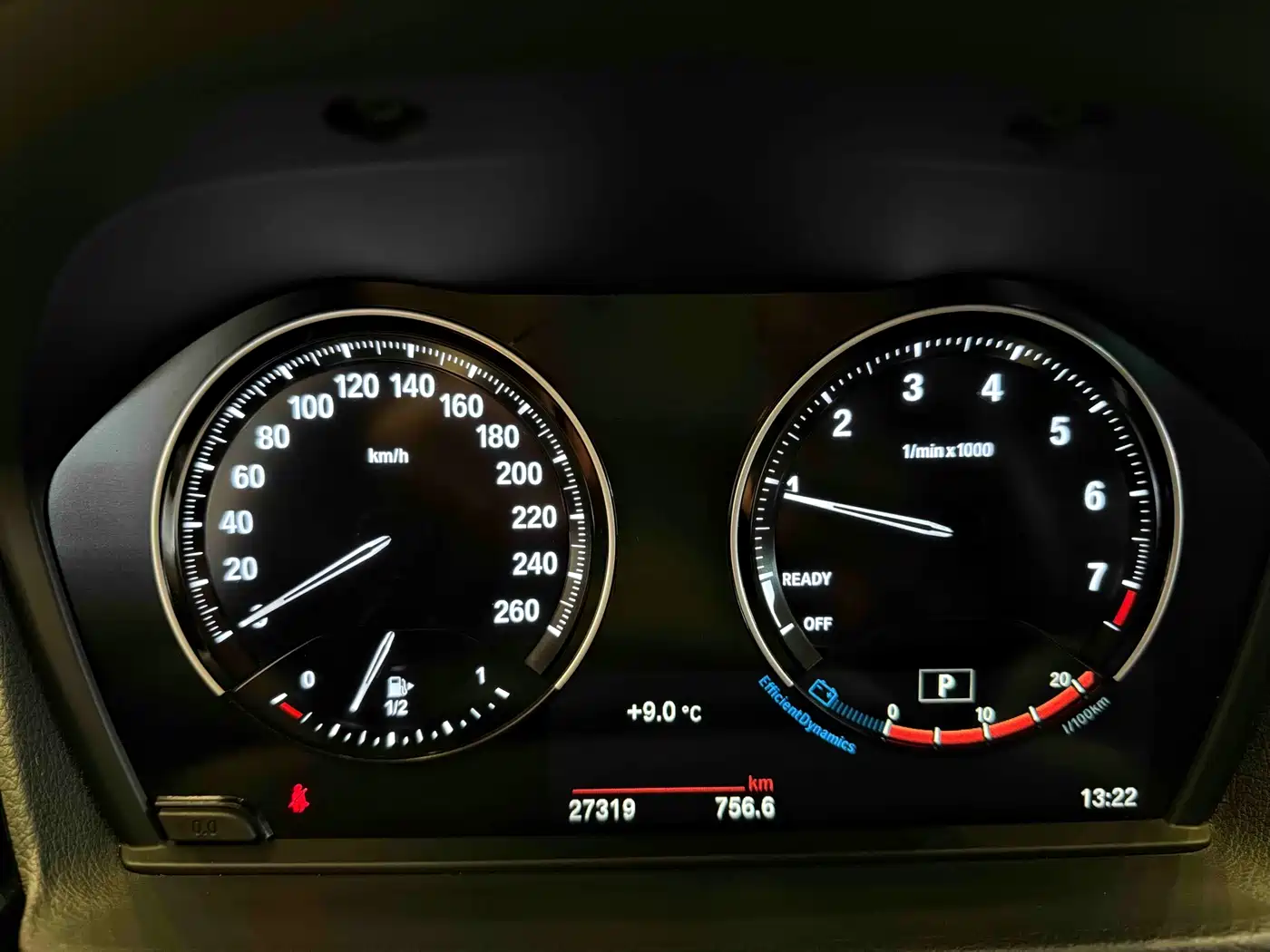 BMW 1 Series 2021 120i M Sport Shadow Edition фото 7
