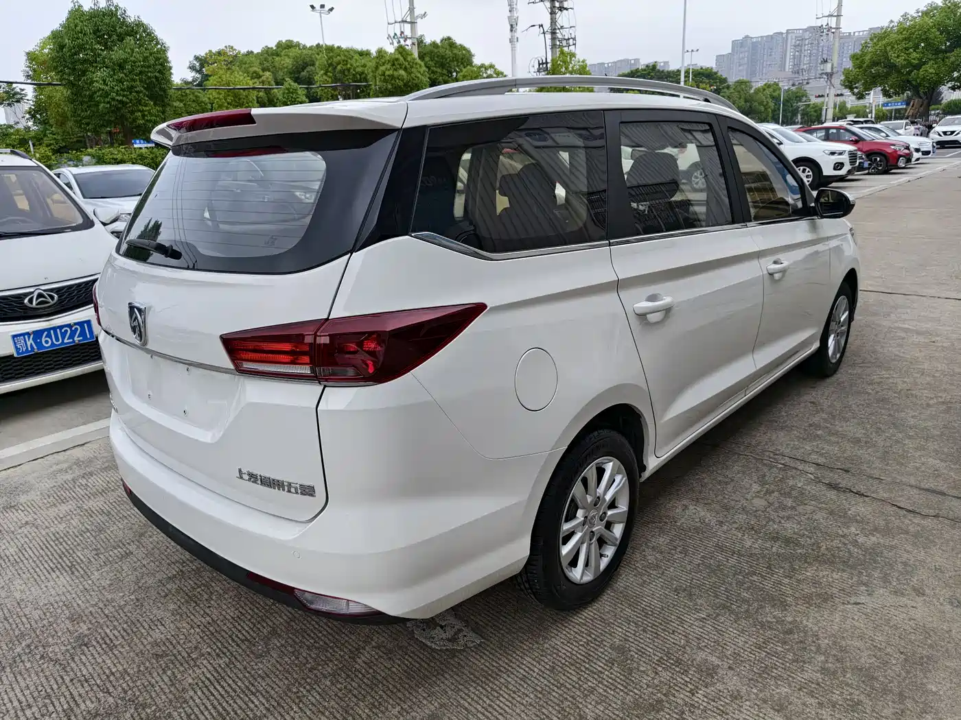 Baojun 360 2020 2019 1.5L CVT Elite (China VI)