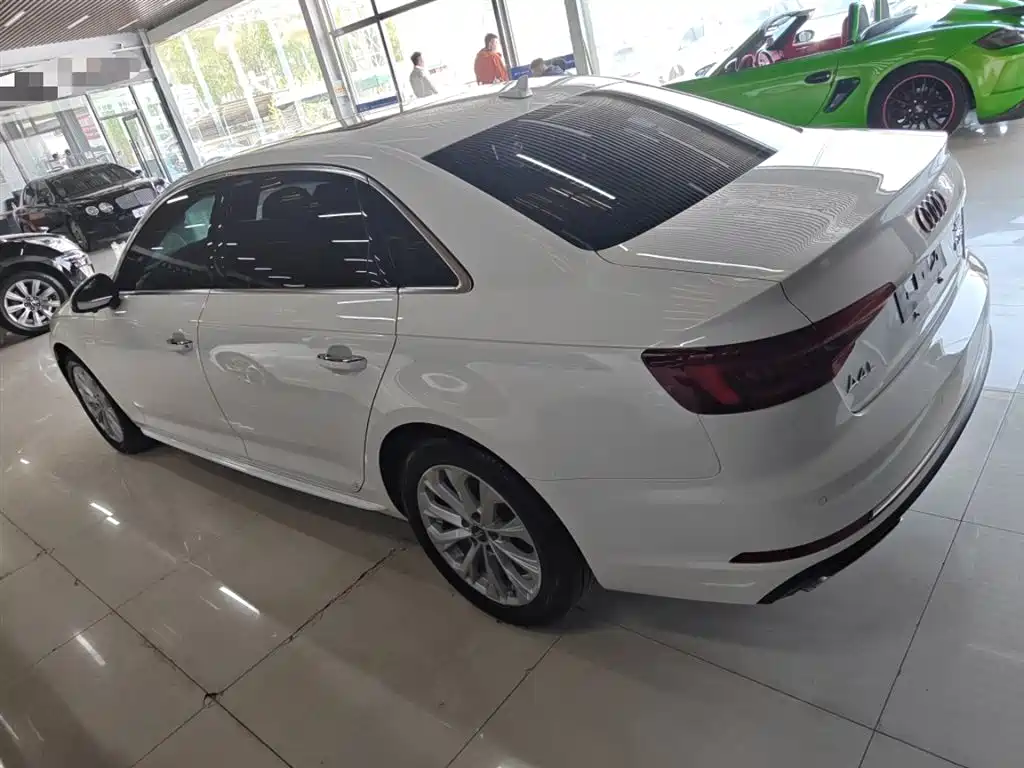 Audi A4L 2019 40 TFSI Progressive (China VI) фото 12