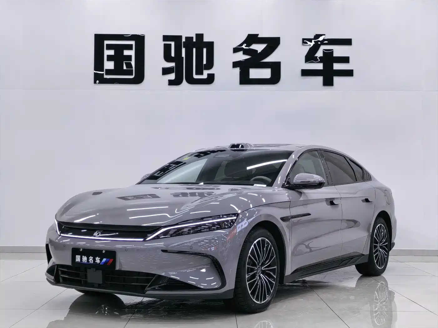 BYD Han 2025 DM-i 125KM LiDAR Smart Driving