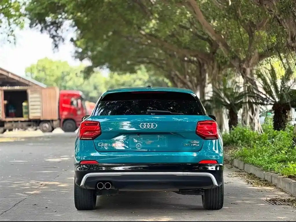 Audi Q2L 2020 35 TFSI Fashion Dynamic Model фото 12
