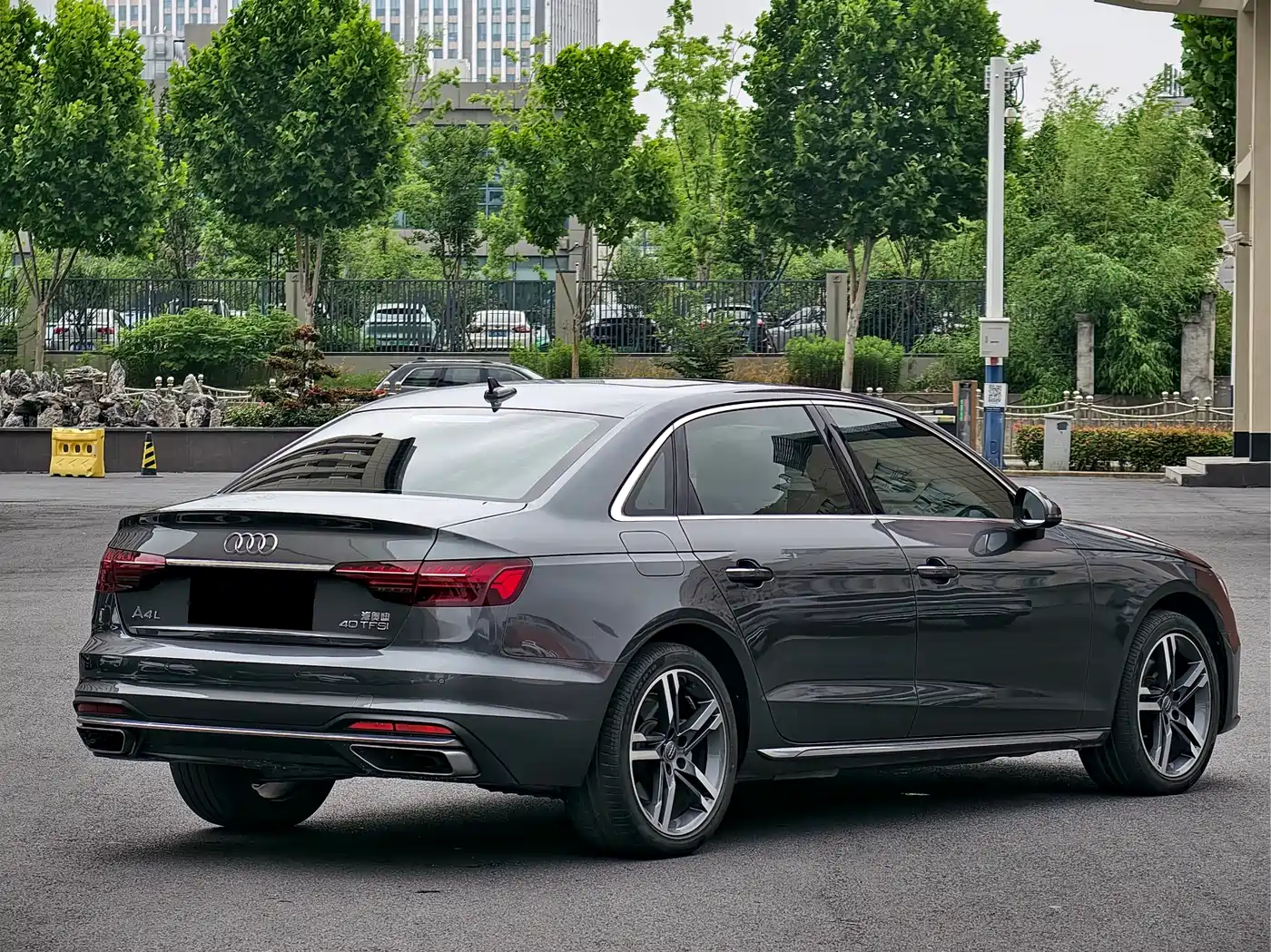 Audi A4L 2020 40 TFSI Fashion Dynamic Edition фото 14
