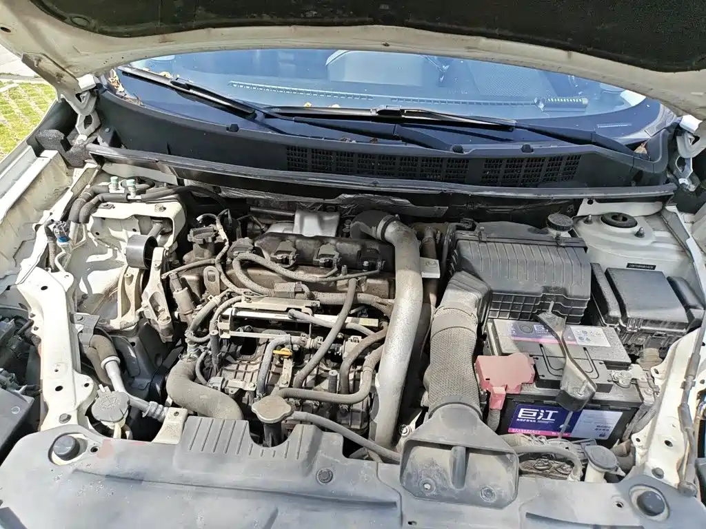 Фото 11 - Luxgen U6 SUV