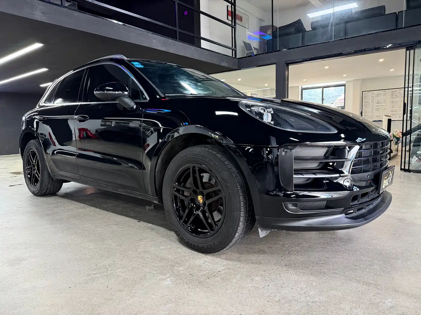 Porsche Macan 2018 Macan 2.0T фото 3