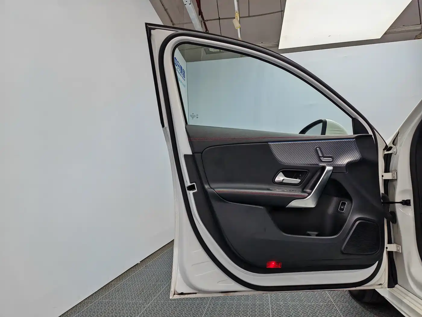 Mercedes-Benz A-Class 2023 A 200 L Fashion фото 13