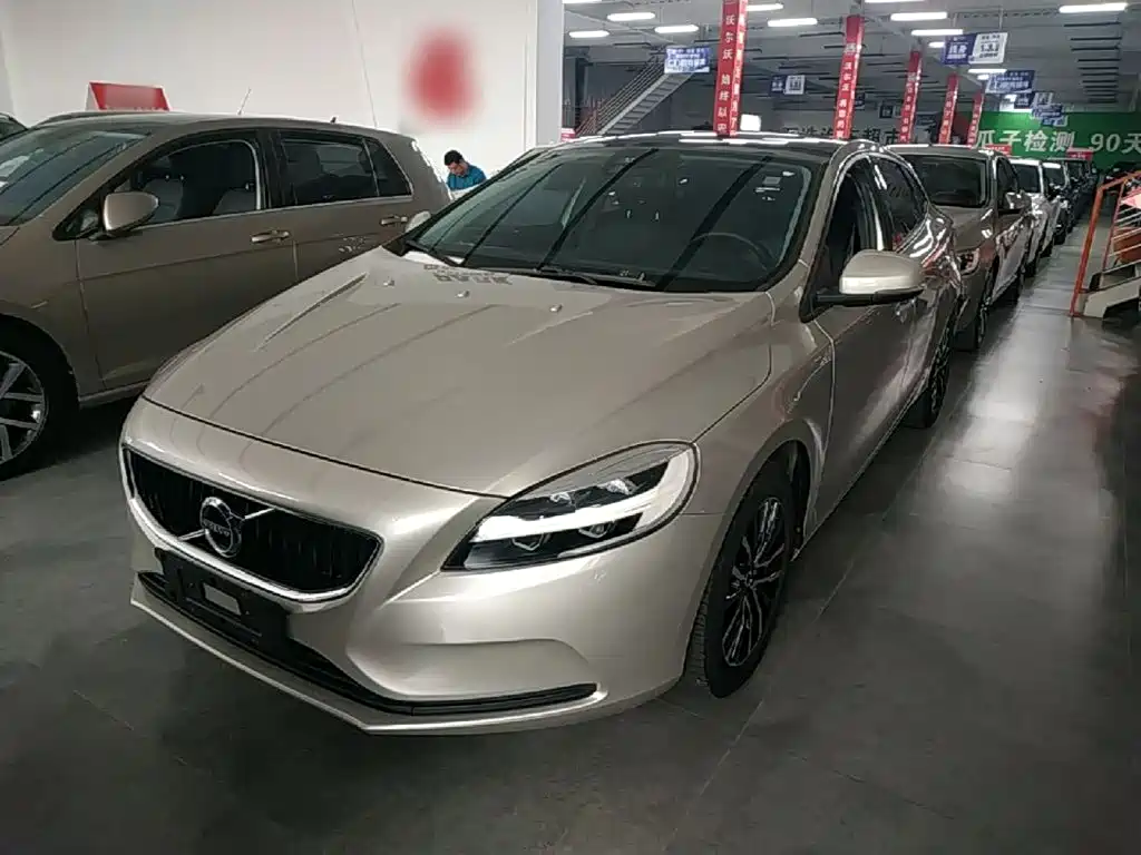 Volvo V40 2018 2018 T3 Inscription Edition