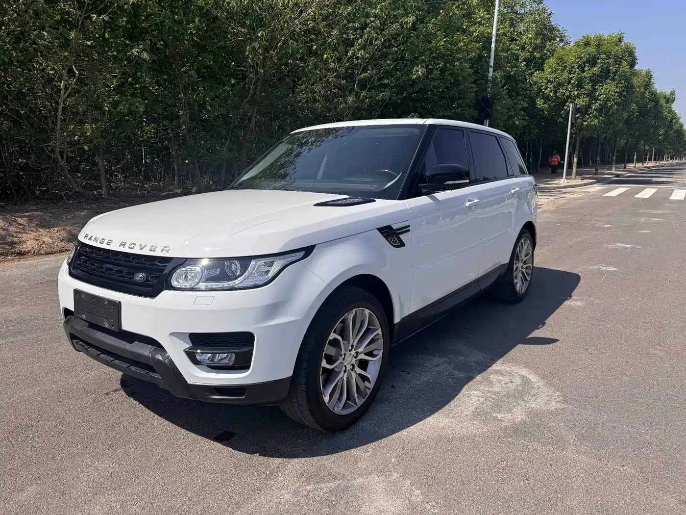 Фото 1 - Land Rover Range Rover Sport