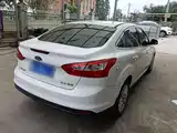 Фото 7 - Ford Focus