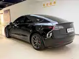 Photo 8 - Tesla Model 3