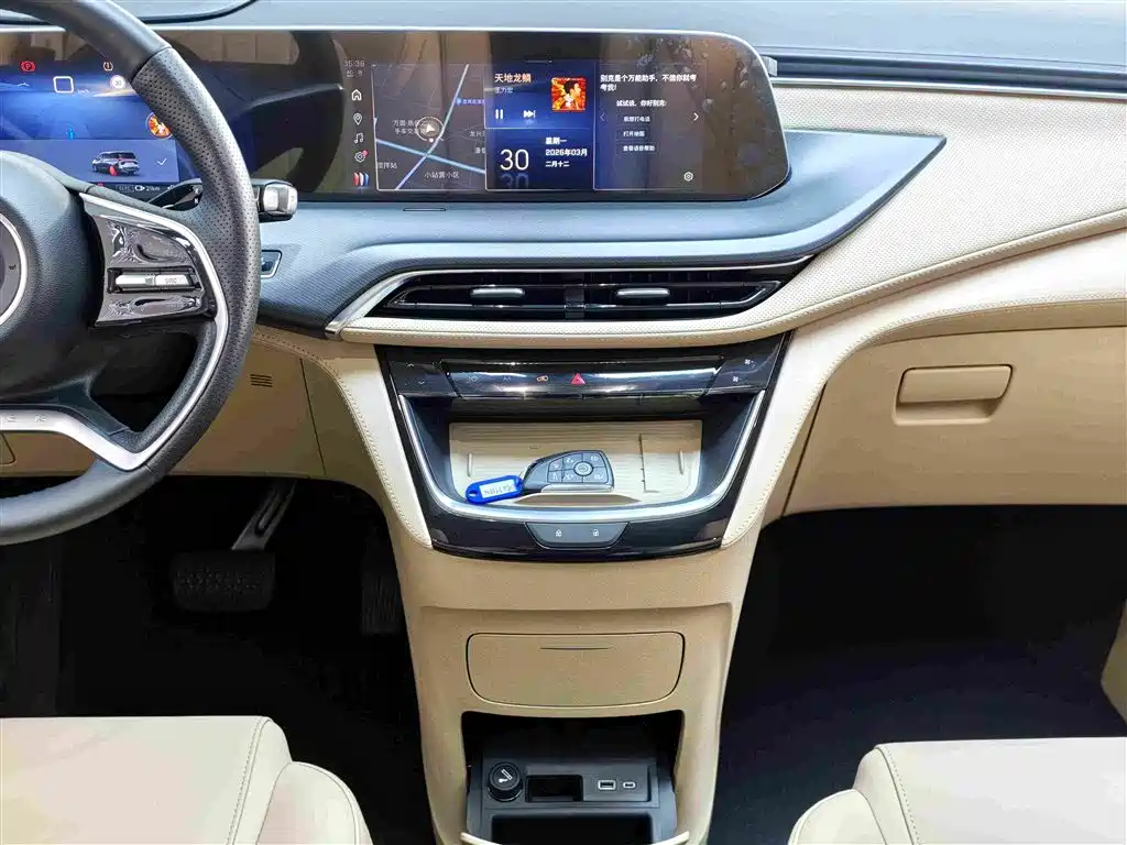 Buick GL8 New Energy 2025 Land Honor Premium Edition 7-Seater фото 7