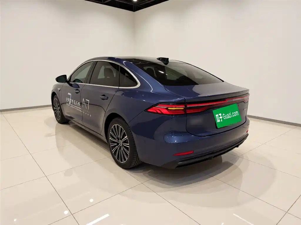 Geely Galaxy Galaxy A7 2025 EM-i фото 5