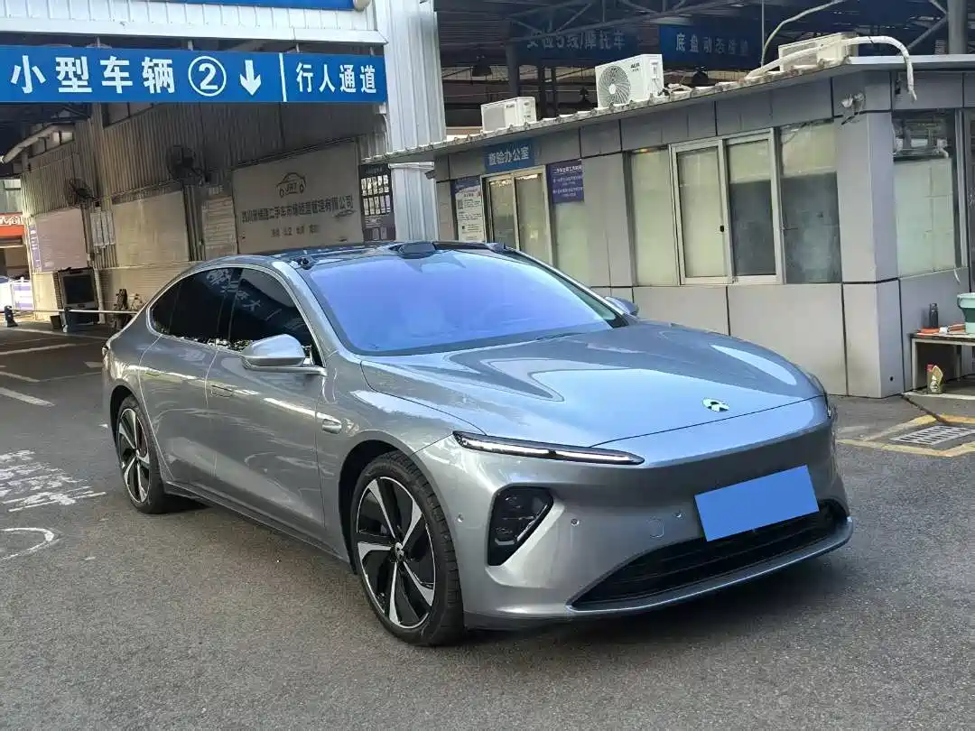 NIO ET7 2025 2024 75kWh Executive Signature Edition